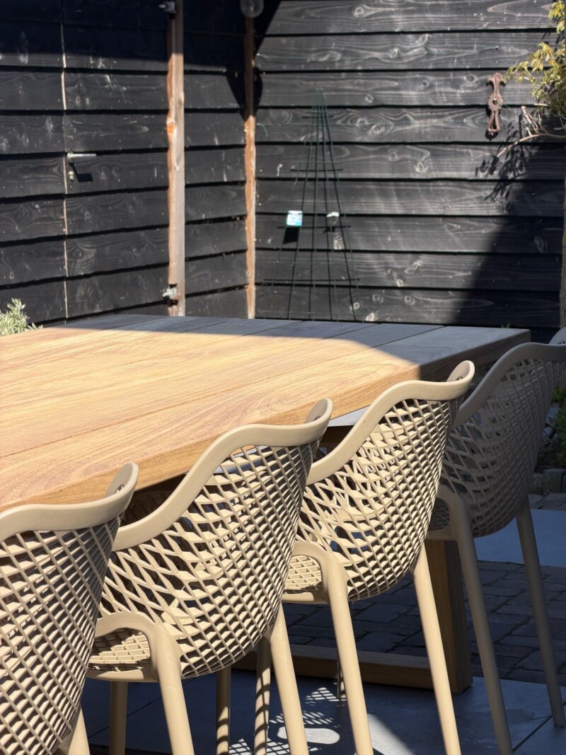 Tuinstoel Senna | Comfortabele stapelbare tuinstoel | Taupe