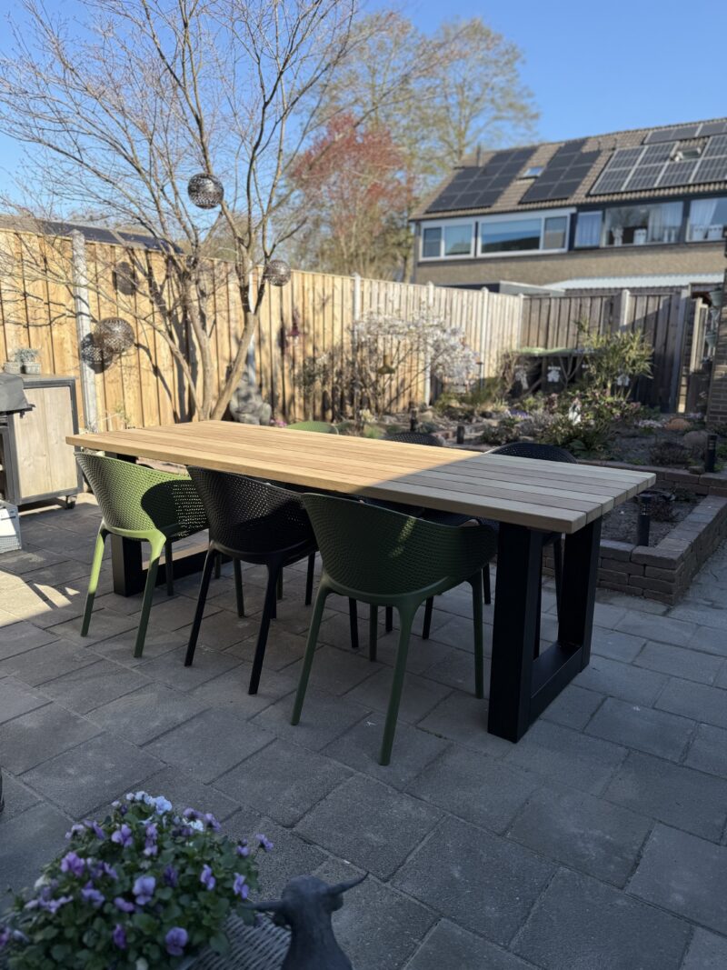 Comfortabele stapelbare kuipstoel Zwart Ava