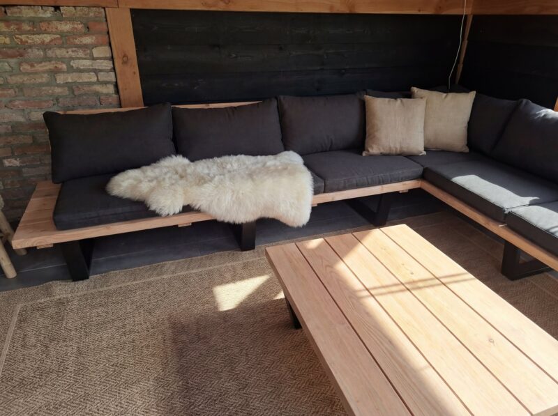 Loungebank 7 personen douglas overkapping