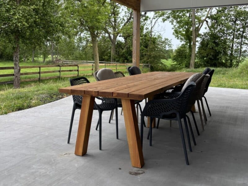 Tuintafel Anna | Buitentafel | A Zonder Ligger Hout | Douglas Hout