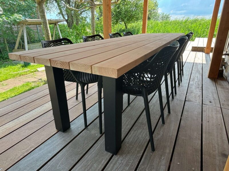 Tuintafel Douglas Rechte poten N poten Tuinontwerp terras inspiratie3