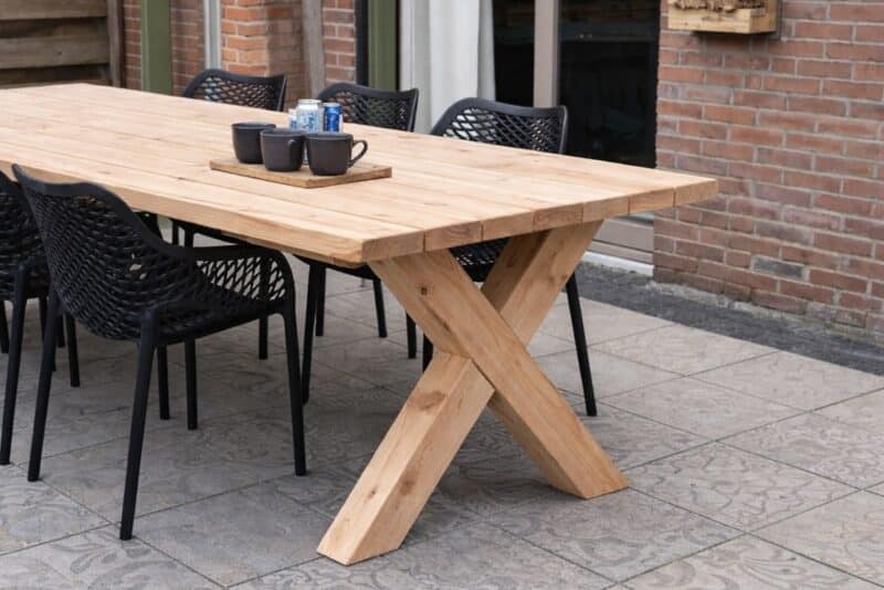Tuintafel Xavier | Buitentafel | X Poten Hout | Douglas Hout
